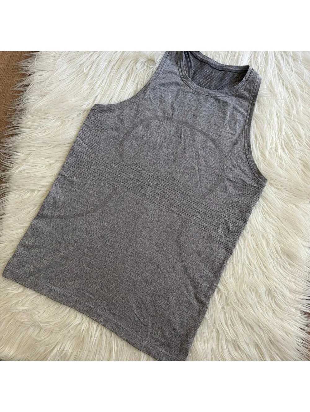 Lululemon Swiftly Breeze Tank size 8